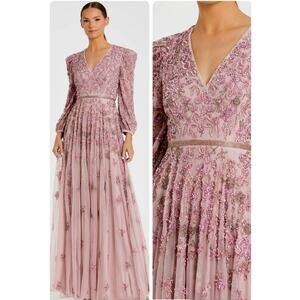 MAC DUGGAL Size 4 Pink Embellished V-Neck A Line Maxi Gown Long Sleeves 5497 NWT